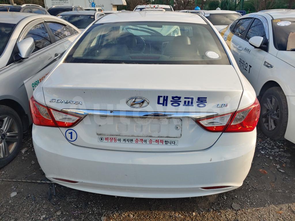 2016 HYUNDAI YF SONATA THE BRILLIANT 16OF16 TAXI REAL ODOMETER - 7
