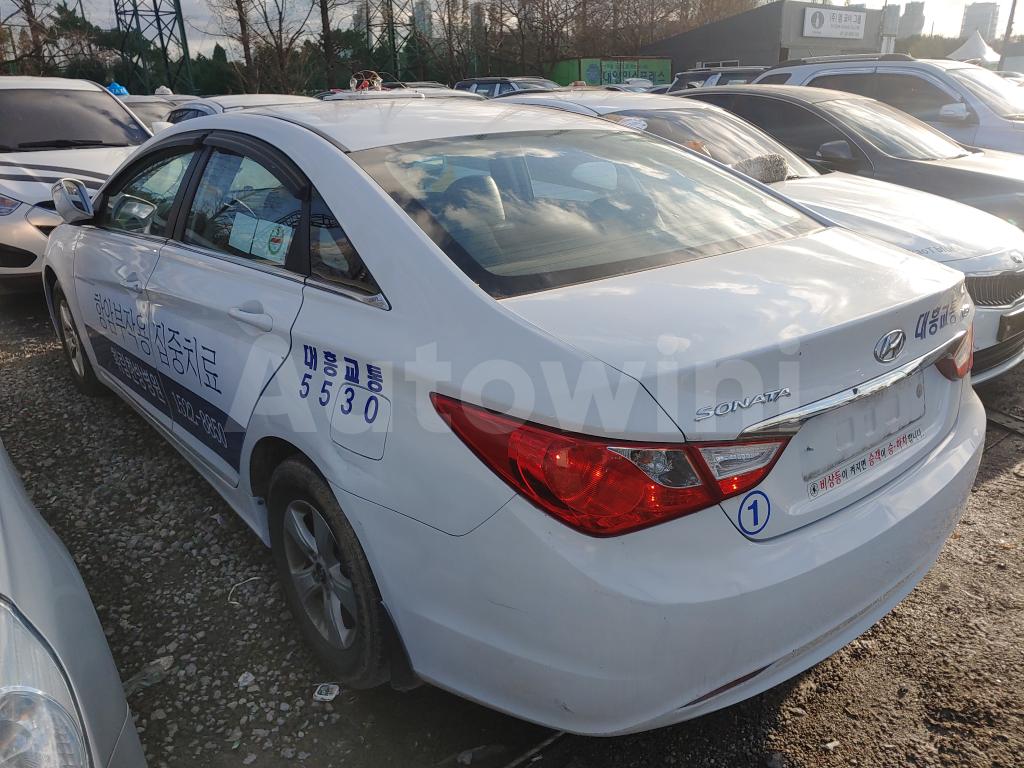 2016 HYUNDAI YF SONATA THE BRILLIANT 16OF16 TAXI REAL ODOMETER - 8