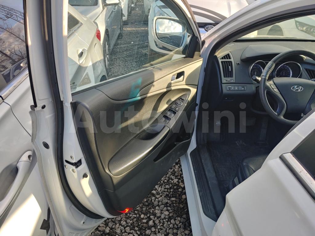 2016 HYUNDAI YF SONATA THE BRILLIANT 16OF16 TAXI REAL ODOMETER - 13