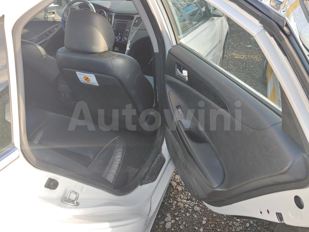 2016 HYUNDAI YF SONATA THE BRILLIANT 16OF16 TAXI REAL ODOMETER - 18