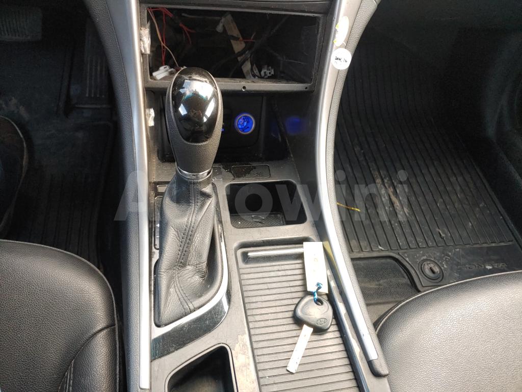 2016 HYUNDAI YF SONATA THE BRILLIANT 16OF16 TAXI REAL ODOMETER - 28