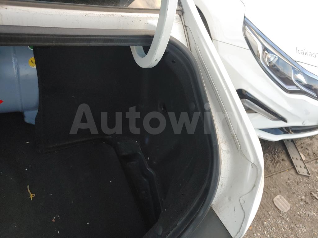 2016 HYUNDAI YF SONATA THE BRILLIANT 16OF16 TAXI REAL ODOMETER - 39