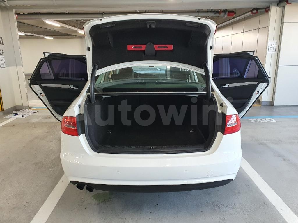 2013 AUDI  A4 2.0 TDI DYNAMIC // FULL OPTION - 38