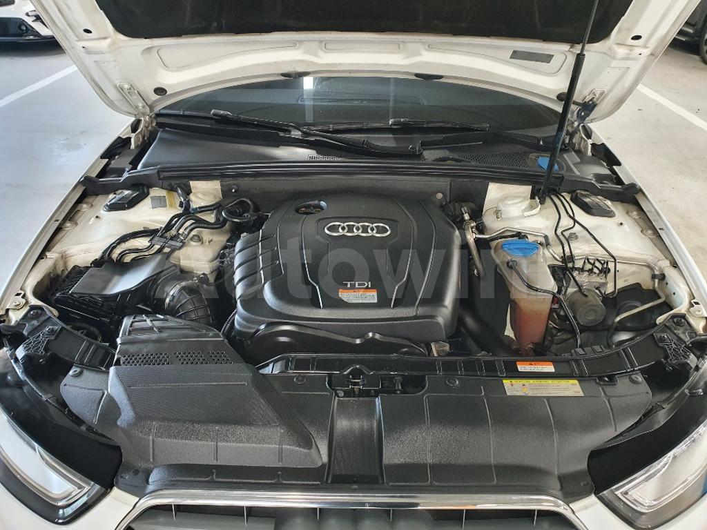 2013 AUDI  A4 2.0 TDI DYNAMIC // FULL OPTION - 40