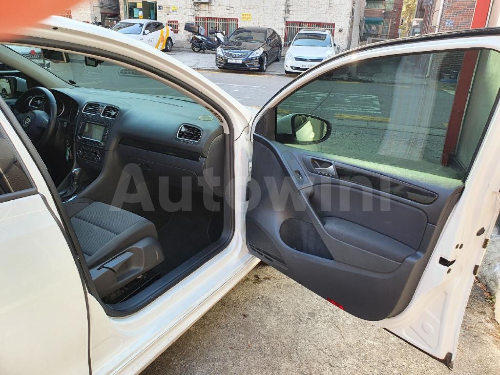 2013 VOLKSWAGEN GOLF 6GEN TDI2.0/SUNROOF/R.CAM - 14