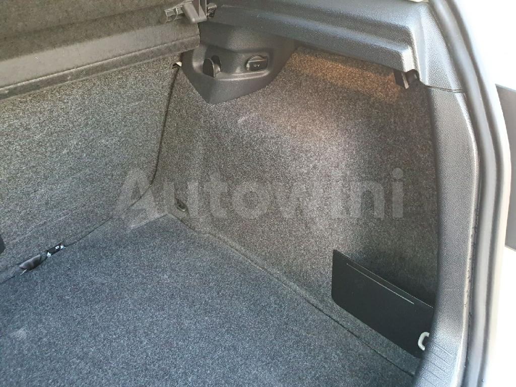 2013 VOLKSWAGEN GOLF 6GEN TDI2.0/SUNROOF/R.CAM - 20