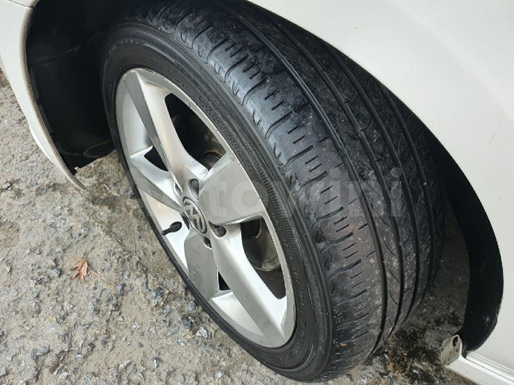 2013 VOLKSWAGEN GOLF 6GEN TDI2.0/SUNROOF/R.CAM - 48