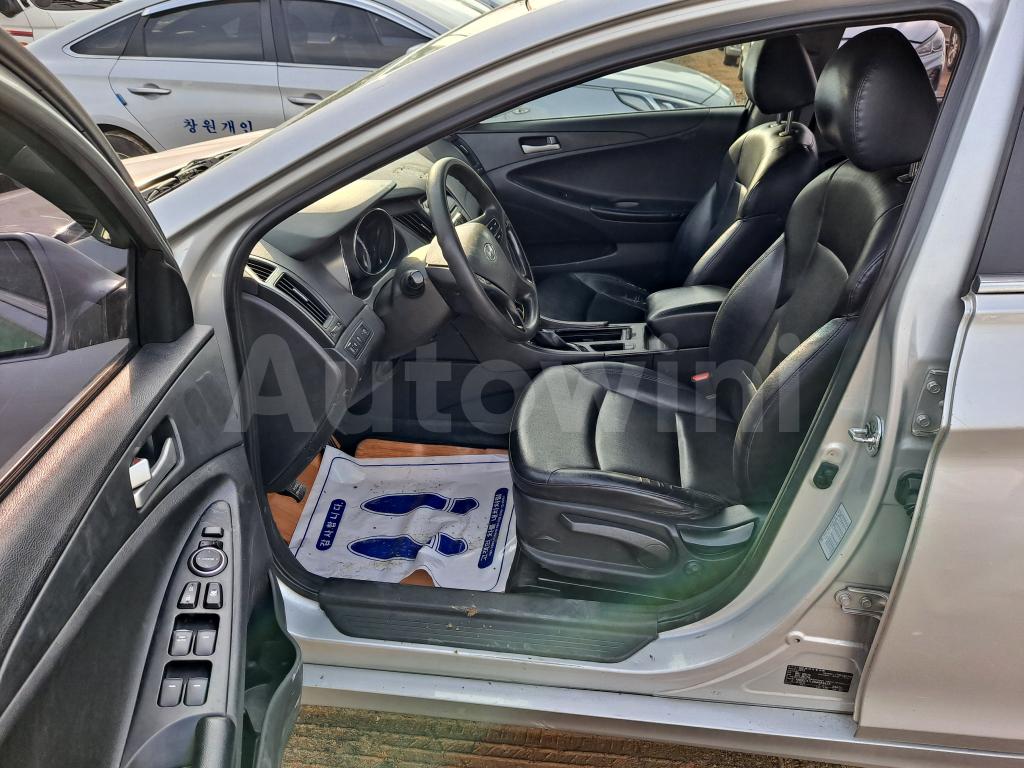 2016 HYUNDAI YF SONATA THE BRILLIANT LPG TAXI - 17