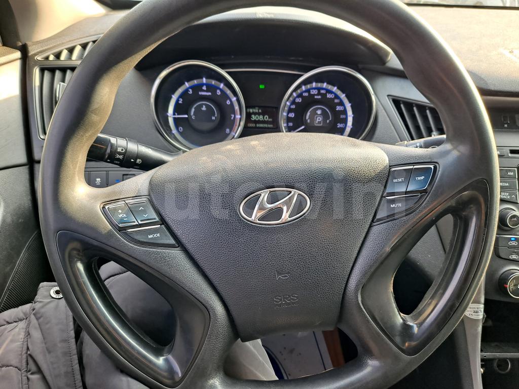 2016 HYUNDAI YF SONATA THE BRILLIANT LPG TAXI - 25
