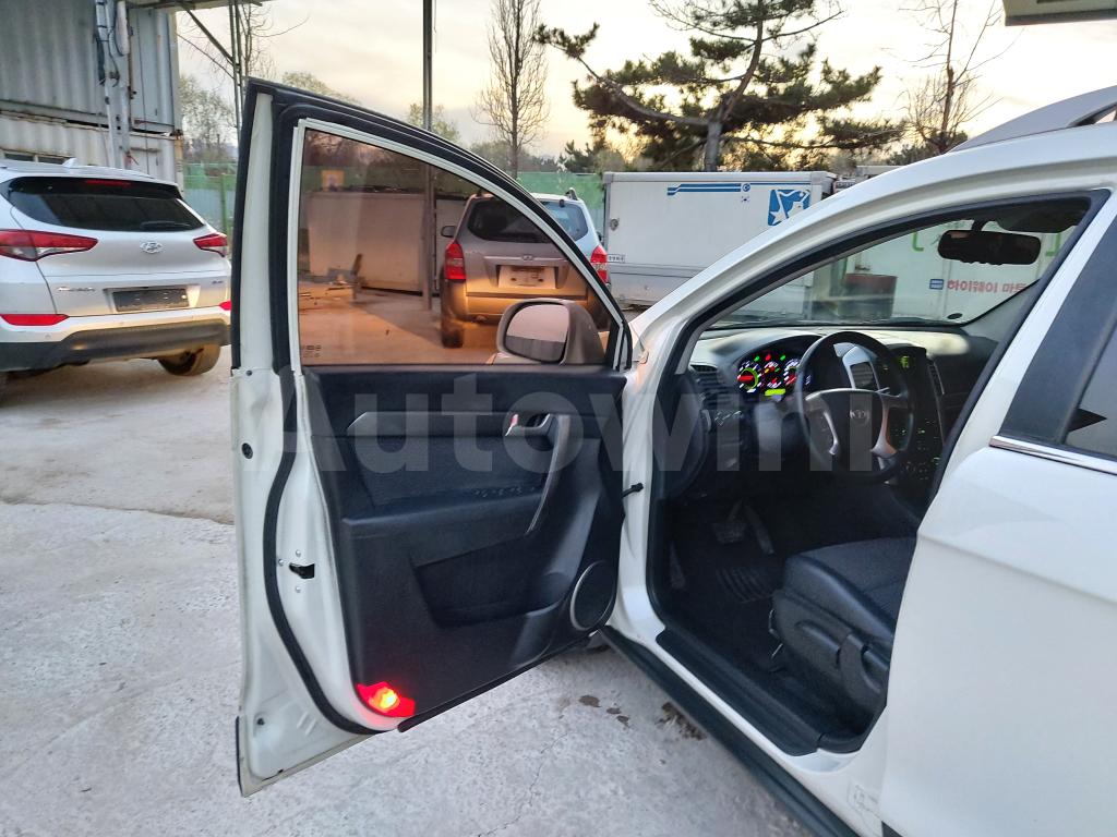 2010 GM DAEWOO (CHEVROLET) WINSTORM LT - 13