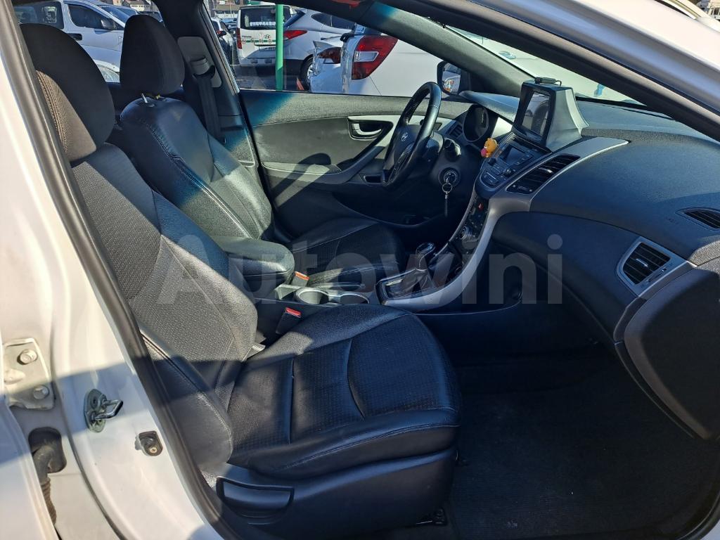 2015 HYUNDAI  AVANTE ELANTRA LPG/LUXURY - 11