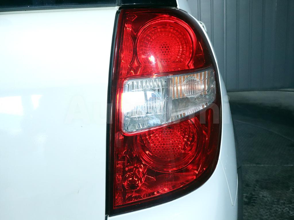 2010 GM DAEWOO (CHEVROLET) WINSTORM LT / SUNROOF / AUTO - 13