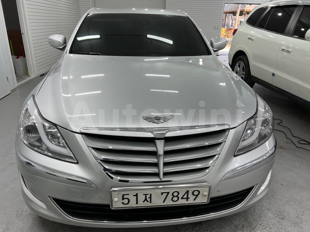KMHGA41BBDU226473 2013 HYUNDAI GENESIS SMART KEY + NAVI + CAMERA-1