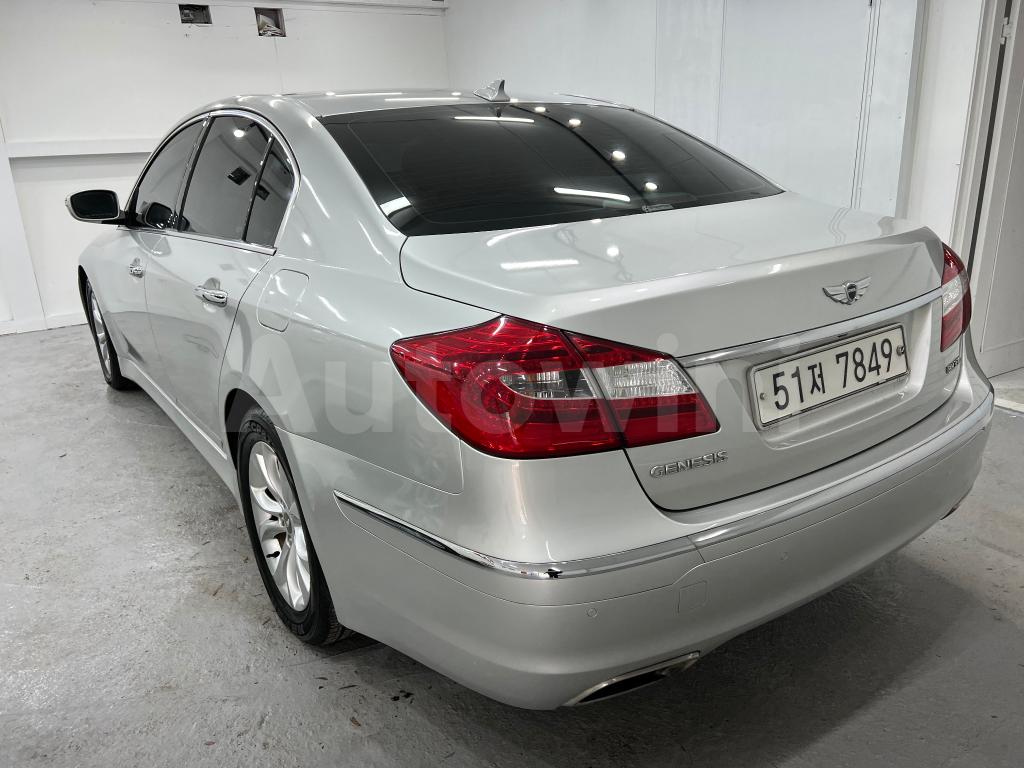 KMHGA41BBDU226473 2013 HYUNDAI GENESIS SMART KEY + NAVI + CAMERA-5