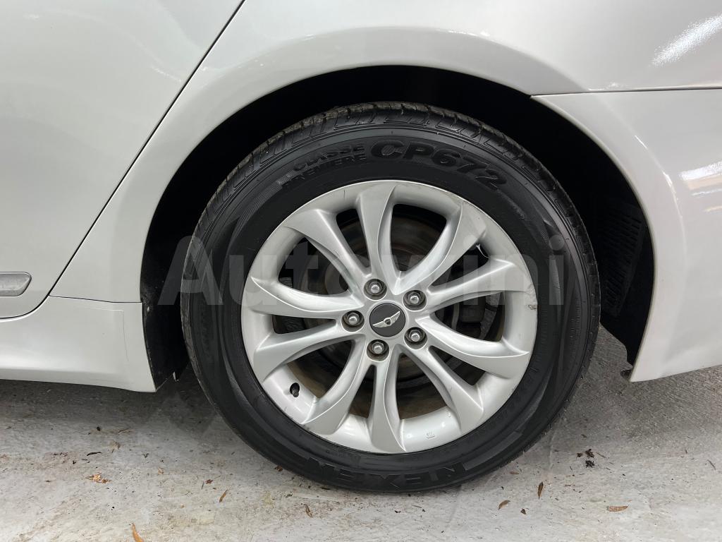 2013 HYUNDAI GENESIS SMART KEY + NAVI + CAMERA - 9