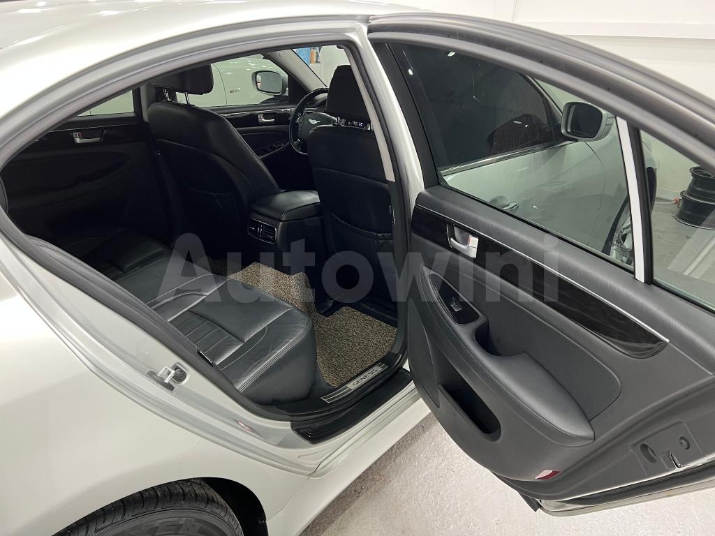 2013 HYUNDAI GENESIS SMART KEY + NAVI + CAMERA - 17