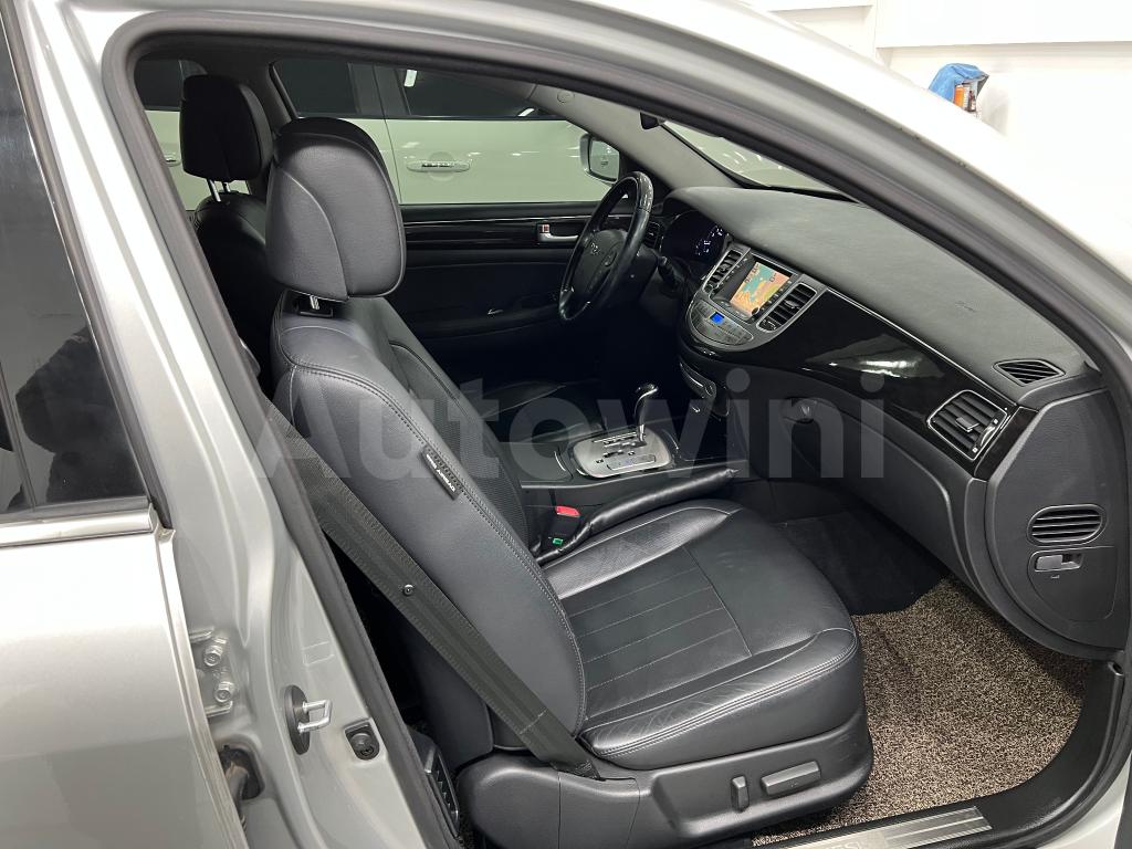 2013 HYUNDAI GENESIS SMART KEY + NAVI + CAMERA - 20