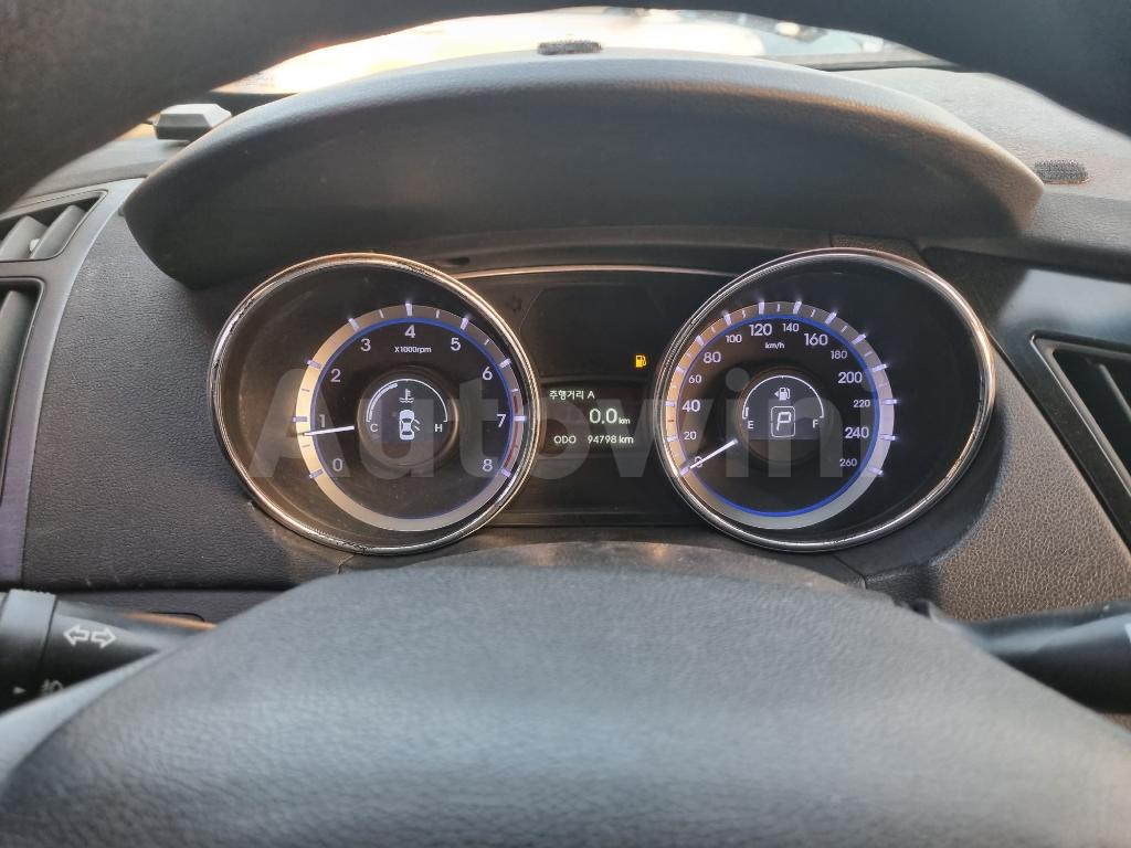 2013 HYUNDAI YF SONATA LPG TAXI - 13
