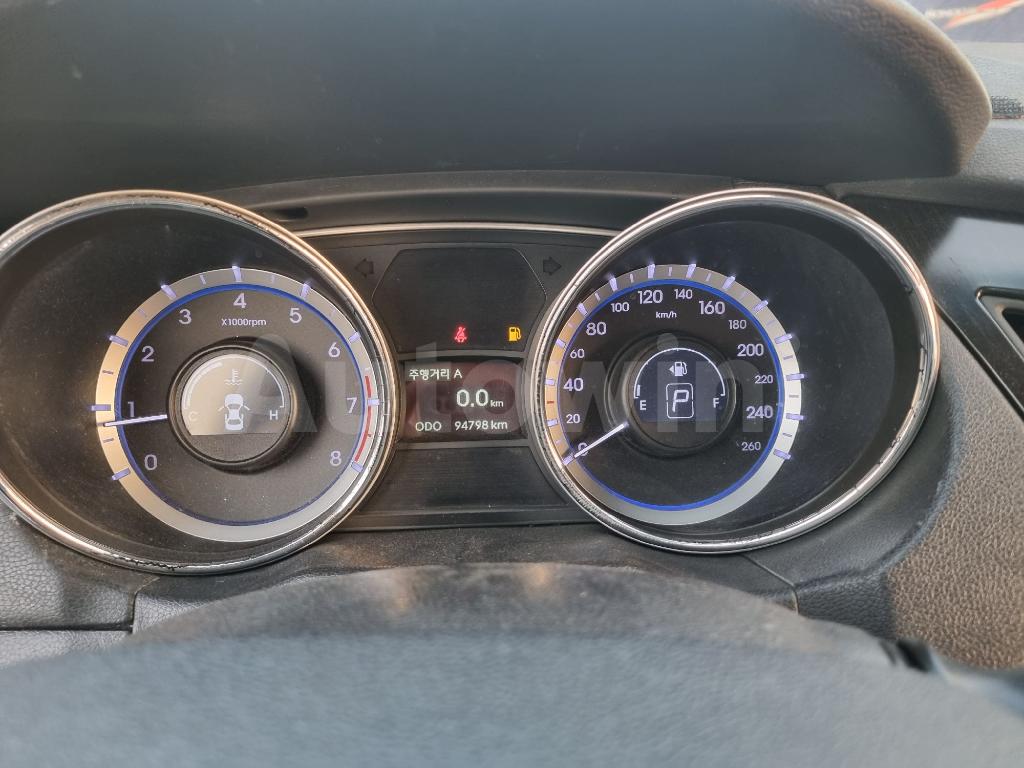 2013 HYUNDAI YF SONATA LPG TAXI - 19