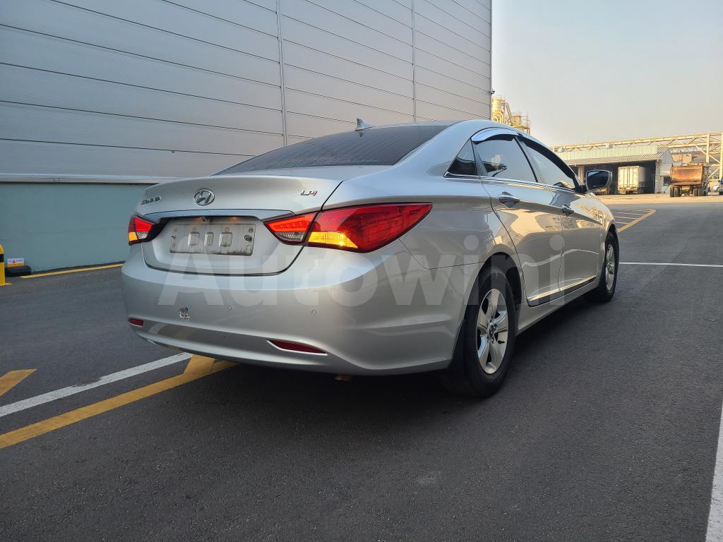 KMHEC41LBEA611301 2014 HYUNDAI YF SONATA LPI PRIVATE TAXI AIRBA ABS-5