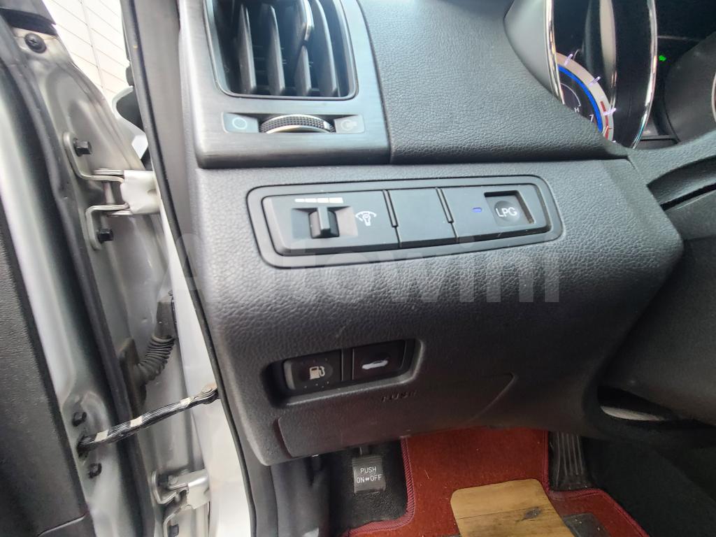 2014 HYUNDAI YF SONATA LPI PRIVATE TAXI AIRBA ABS - 11