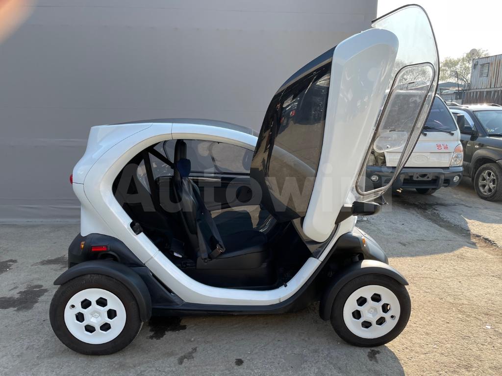 2019 RENAULT SAMSUNG TWIZY 2 SEATS, A/T - 14