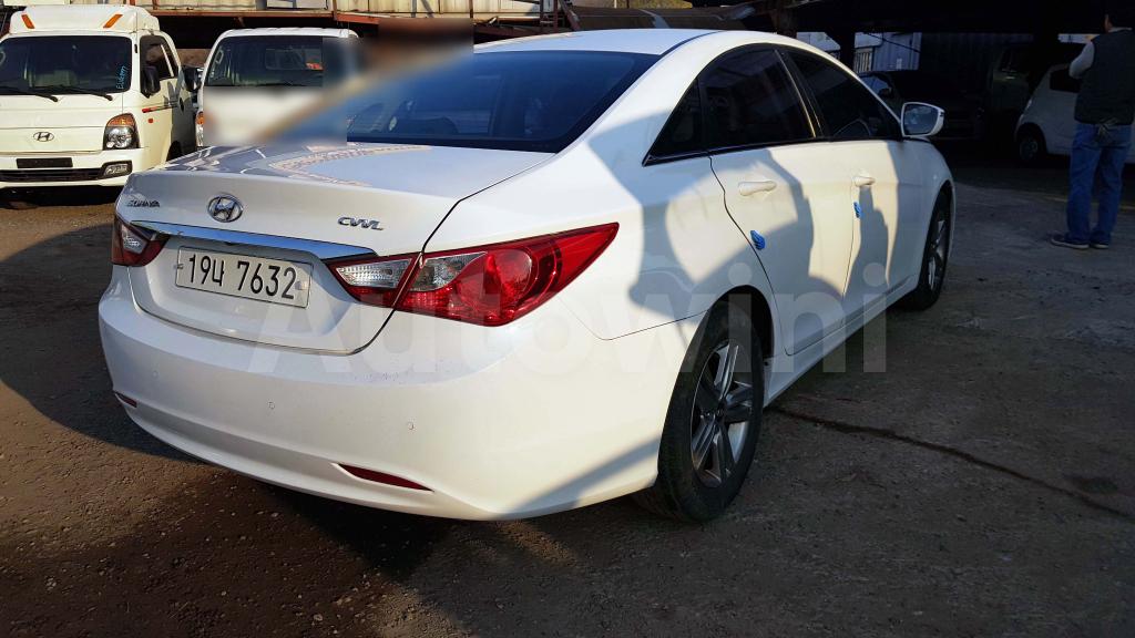 2013 HYUNDAI YF SONATA BRILLIANT WHITE - 11
