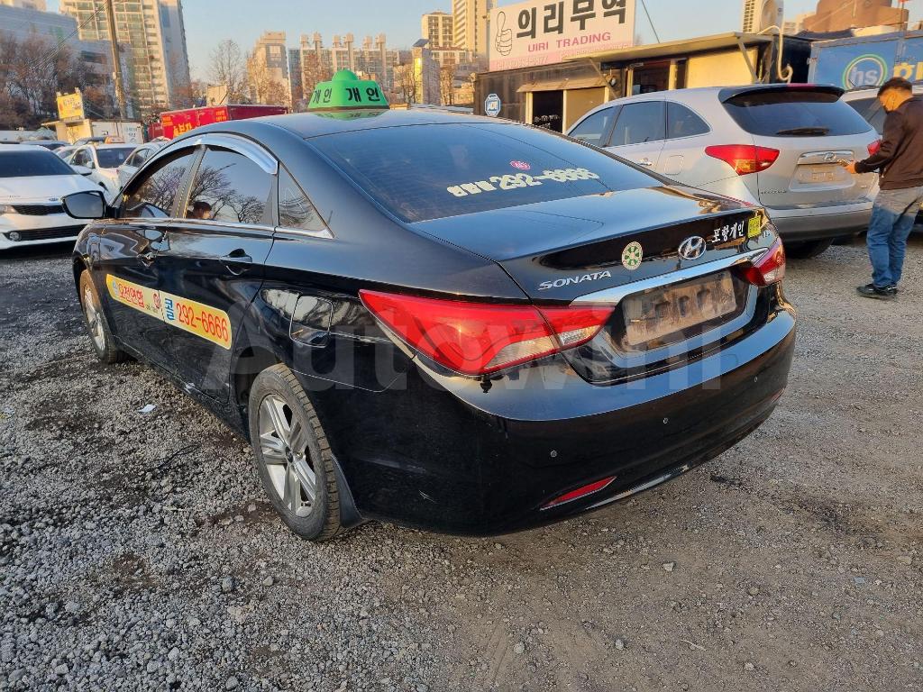 KMHEC41LBEA633141 2014 HYUNDAI YF SONATA LPG TAXI-5