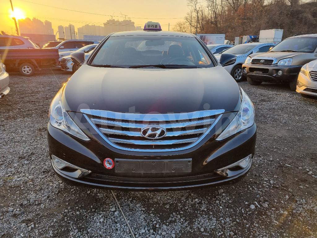 KMHEC41LBEA659871 2014 HYUNDAI YF SONATA LPG TAXI-0