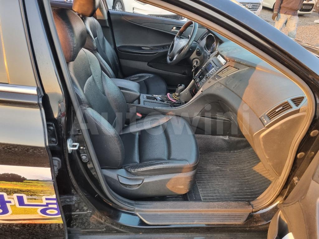 2014 HYUNDAI YF SONATA LPG TAXI - 9