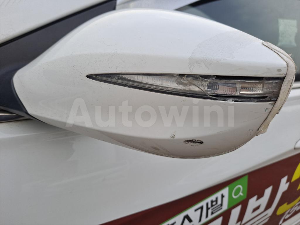 2016 HYUNDAI YF SONATA THE BRILLIANT LPG TAXI - 11