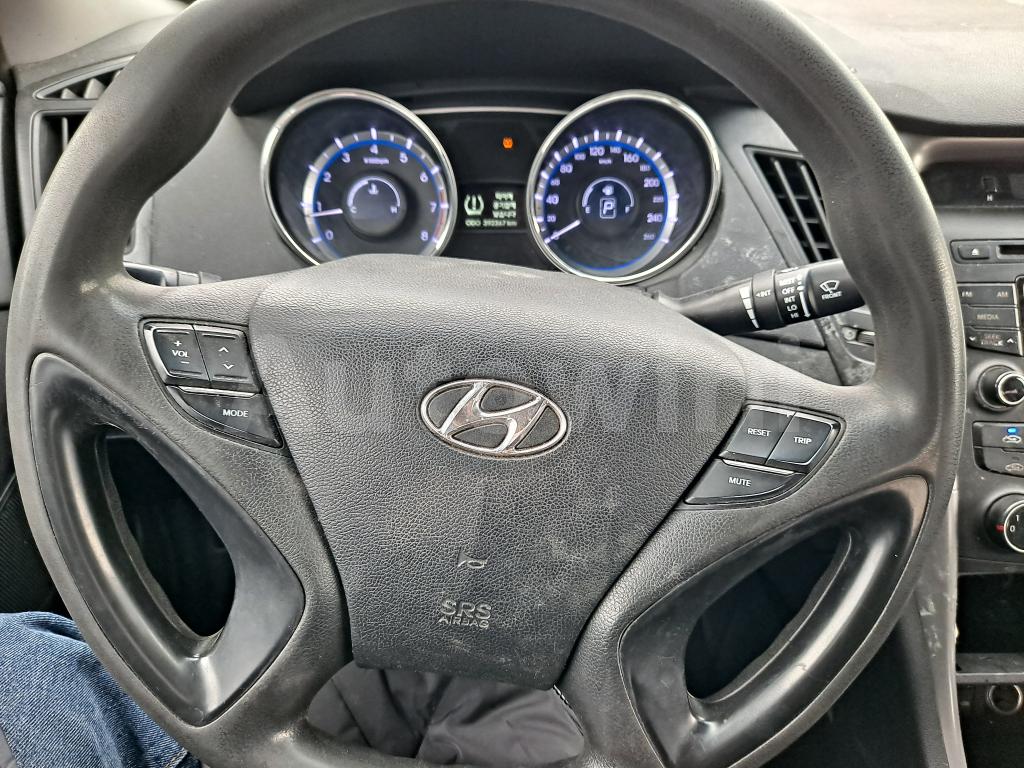 2016 HYUNDAI YF SONATA THE BRILLIANT LPG TAXI - 26