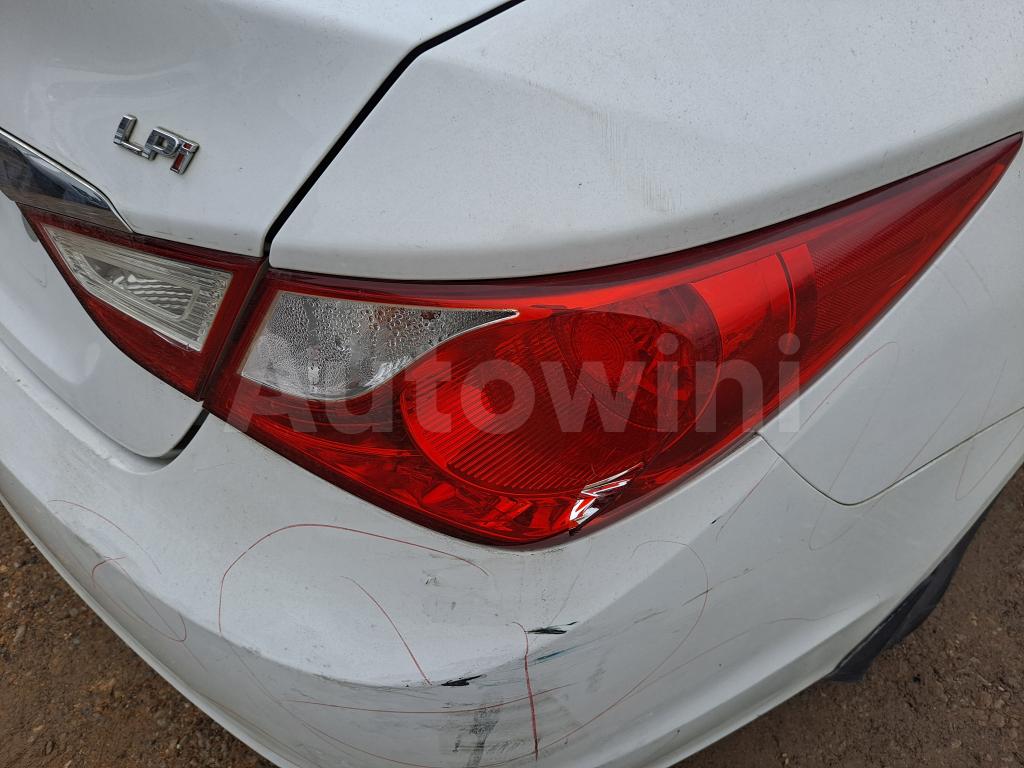 2016 HYUNDAI YF SONATA THE BRILLIANT LPG TAXI - 9