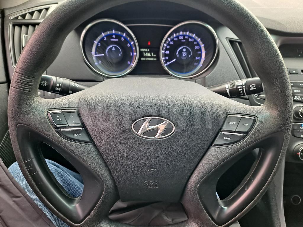 2016 HYUNDAI YF SONATA THE BRILLIANT LPG TAXI - 26