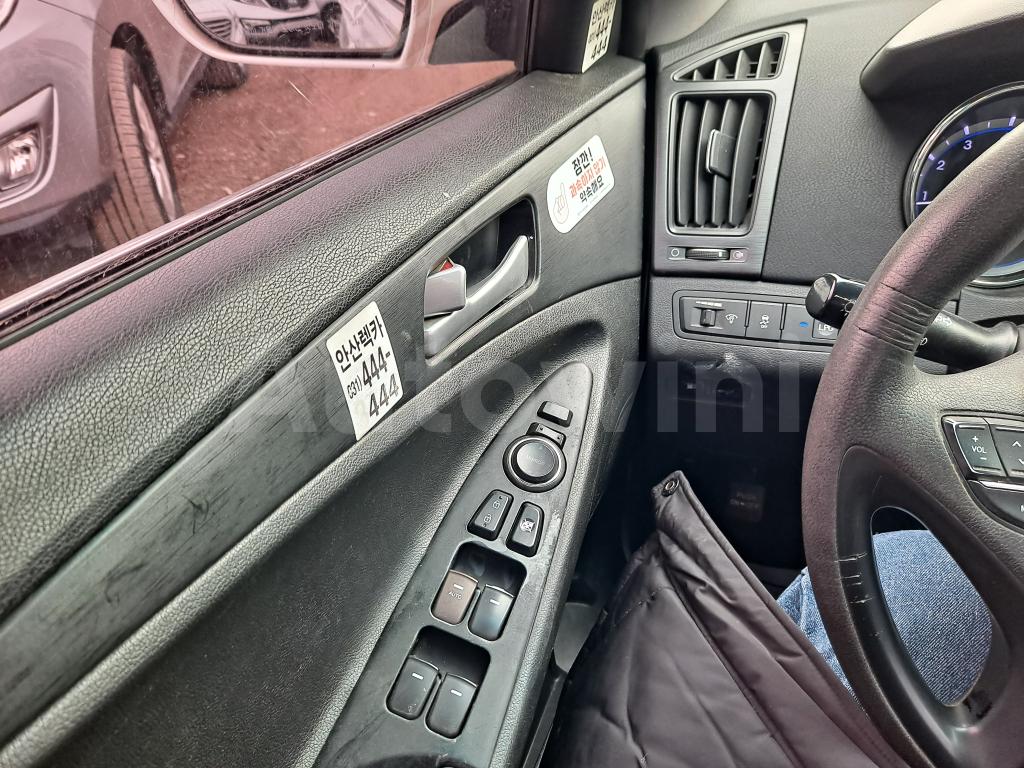 2016 HYUNDAI YF SONATA THE BRILLIANT LPG TAXI - 27