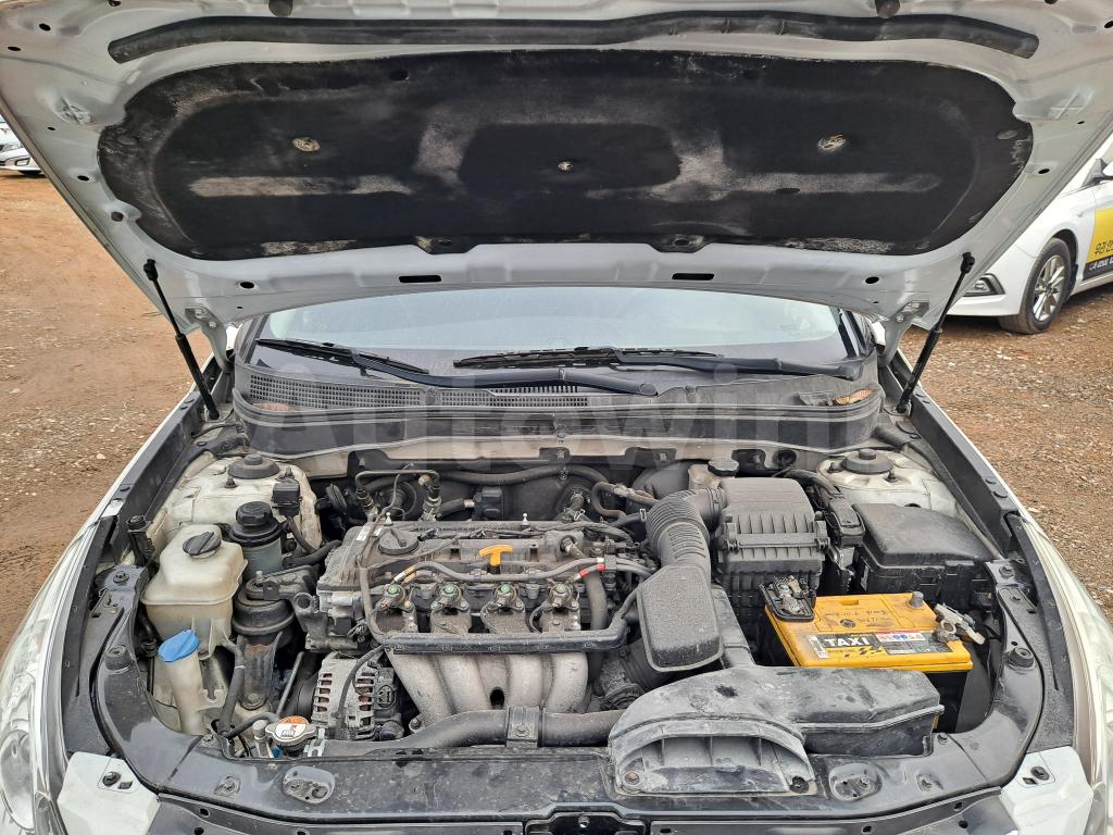 2016 HYUNDAI YF SONATA THE BRILLIANT LPG TAXI - 33
