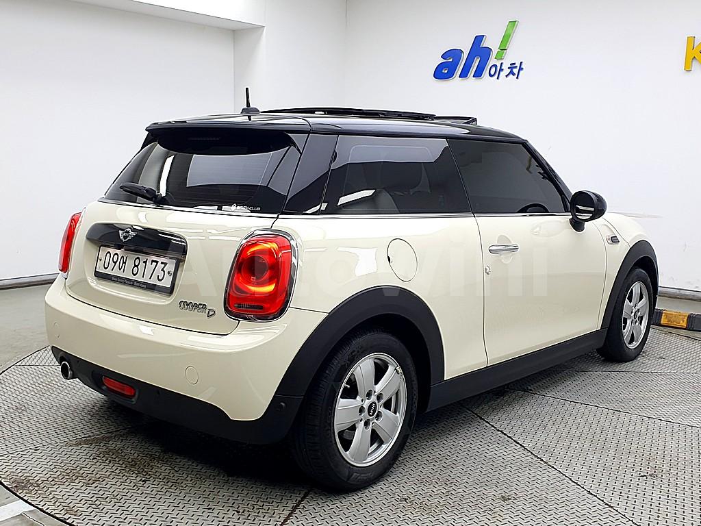 WMWXN3107H3C11965 2017 MINI COOPER D 1.5 MID 3RD GEN-2
