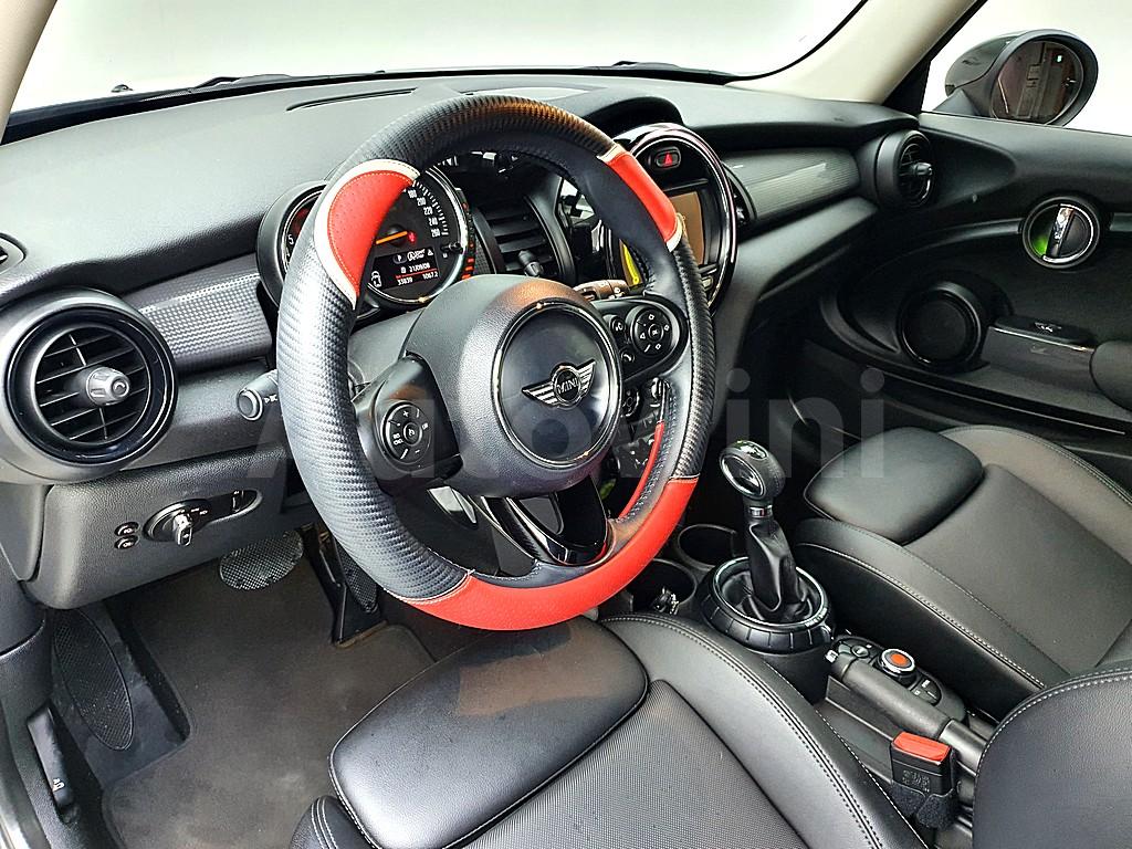 WMWXN3107H3C11965 2017 MINI COOPER D 1.5 MID 3RD GEN-4