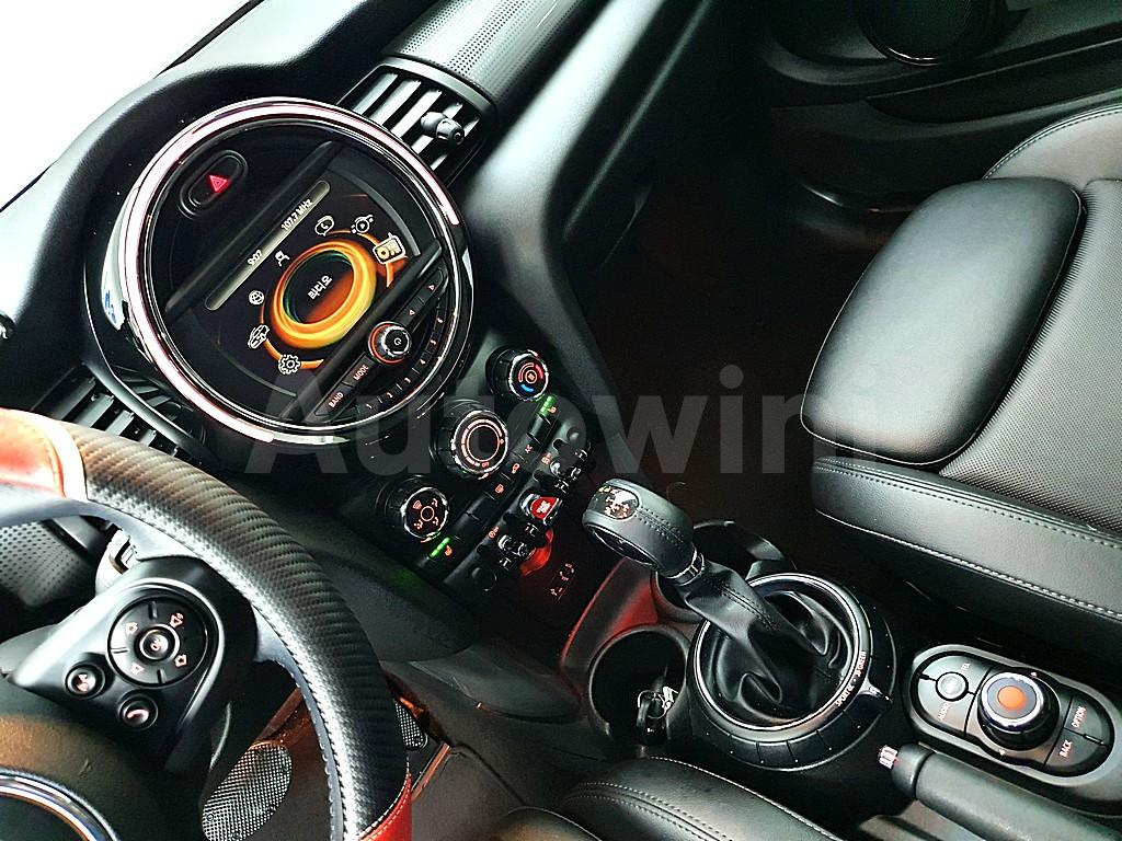 2017 MINI COOPER D 1.5 MID 3RD GEN - 11