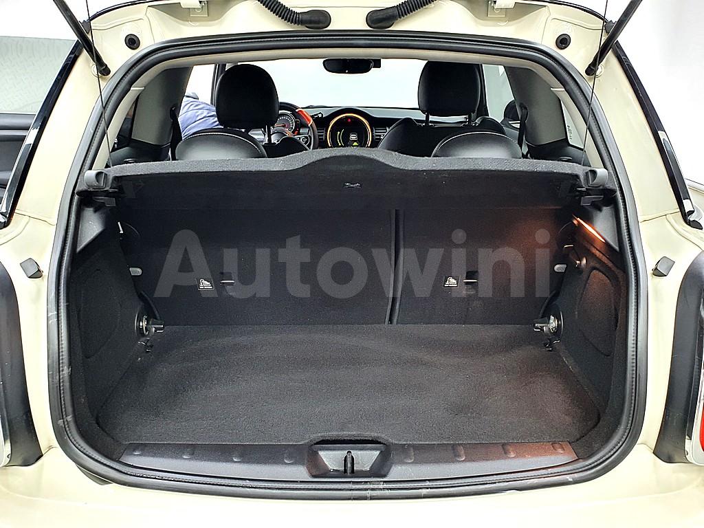 2017 MINI COOPER D 1.5 MID 3RD GEN - 17
