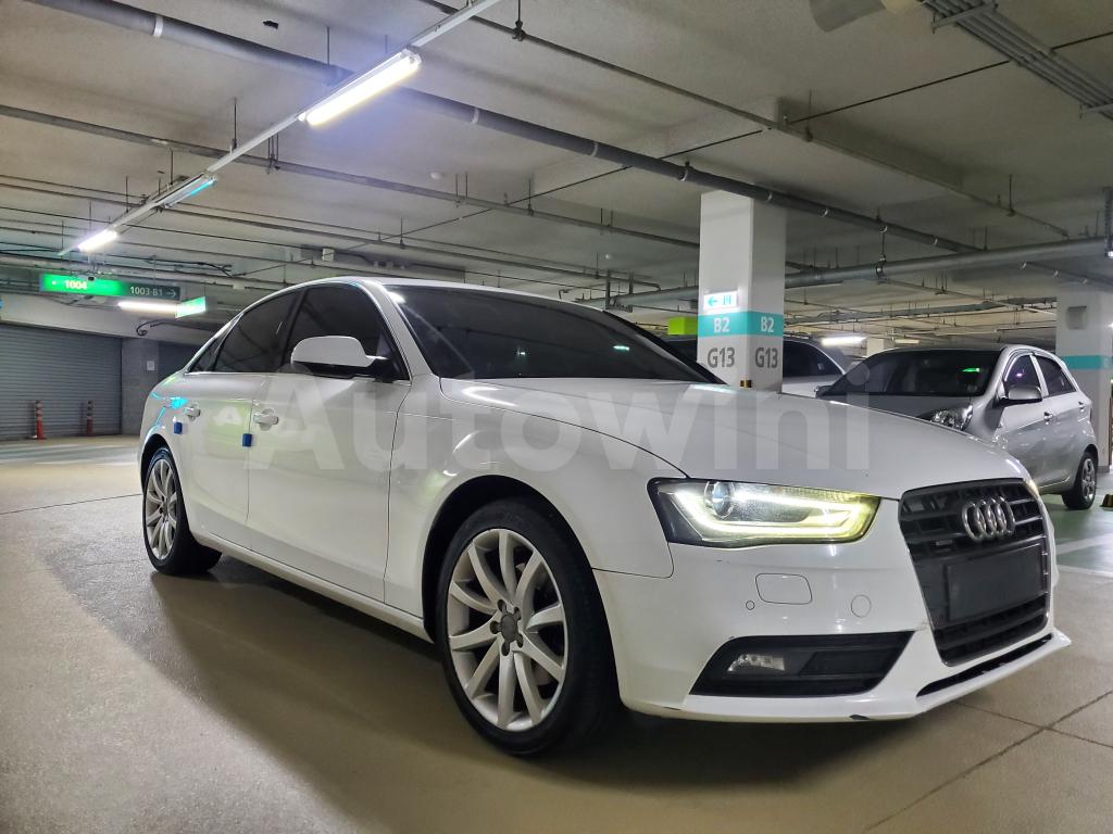 WAUZZZ8KXDN022763 2013 AUDI  A4 2.0TDI-1