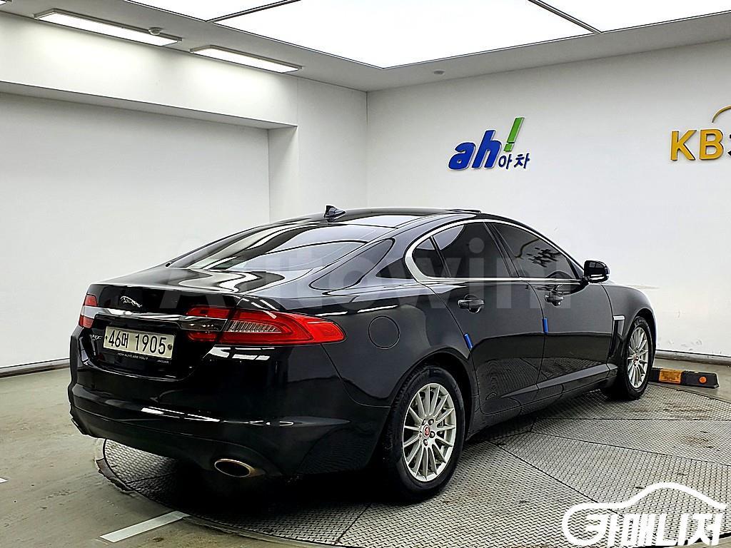 SAJAA05S6EPU12791 2014 JAGUAR XF 2.0 LUXURY X250-2