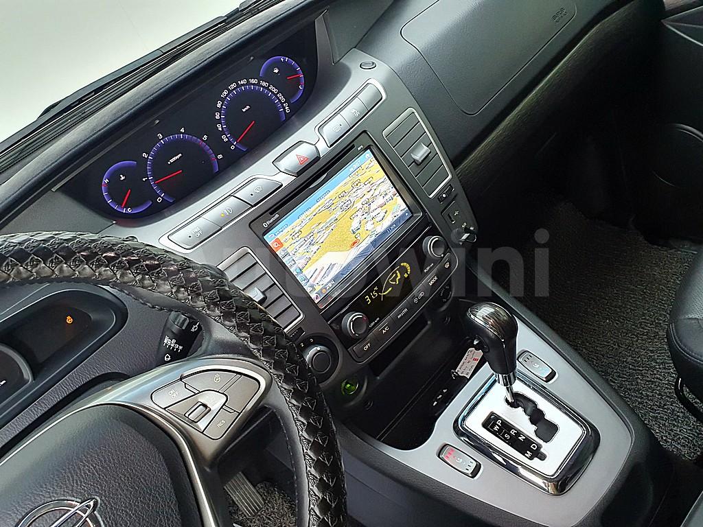 2019 SSANGYONG KORANDO TURISMO 4WD 9 SEATER EXTREME - 11