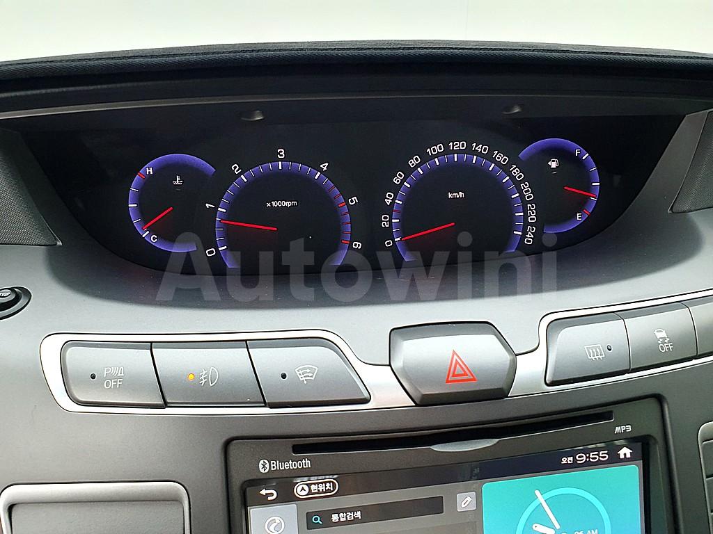 2019 SSANGYONG KORANDO TURISMO 4WD 9 SEATER EXTREME - 14