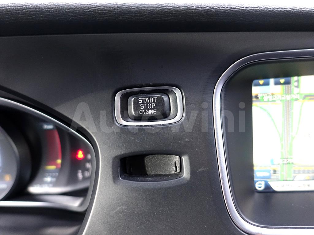 2015 VOLVO V40 D2 - 14