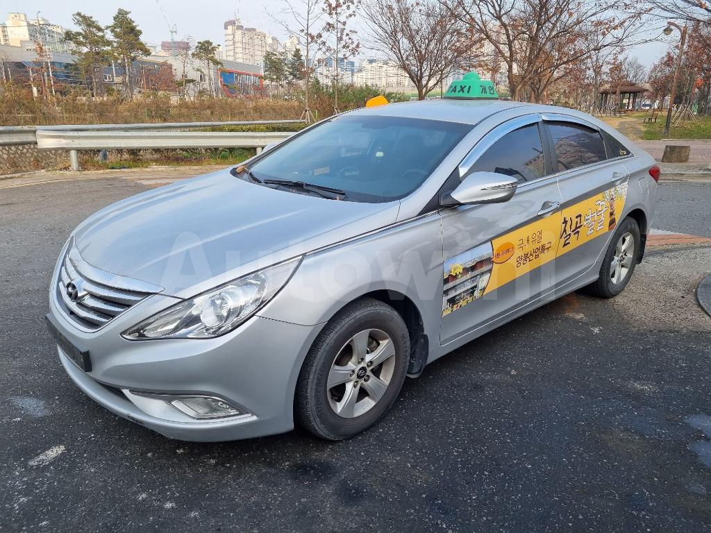 KMHEC41LBDA520662 2013 HYUNDAI YF SONATA LPG AT-0