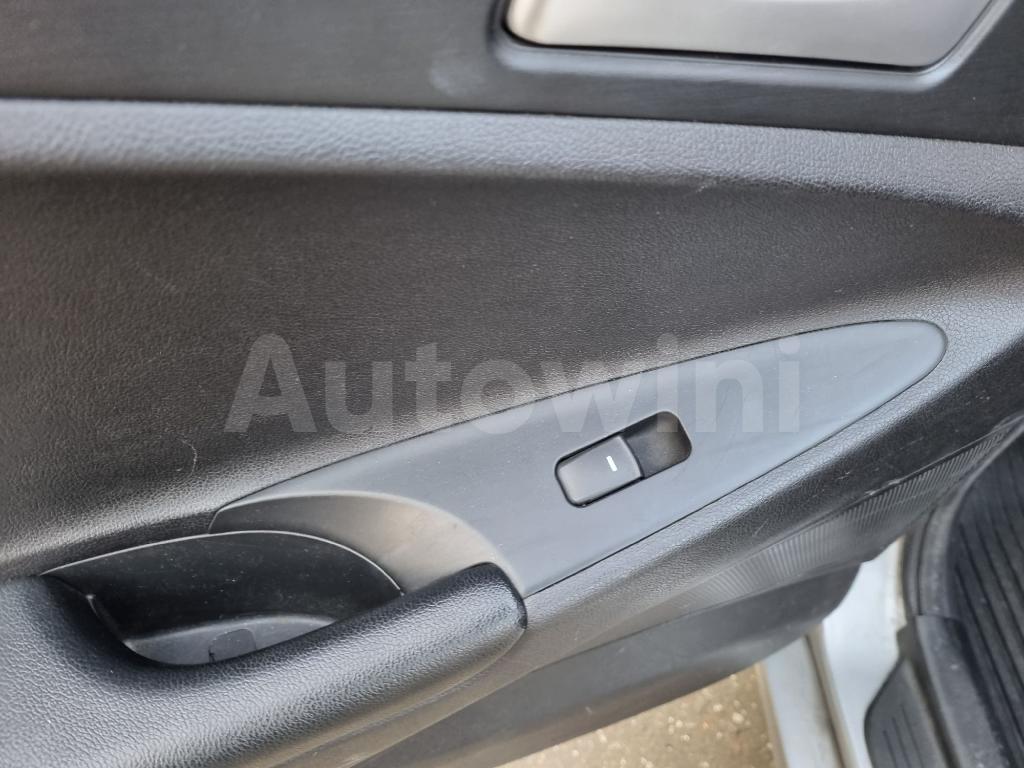 2013 HYUNDAI YF SONATA LPG AT - 27