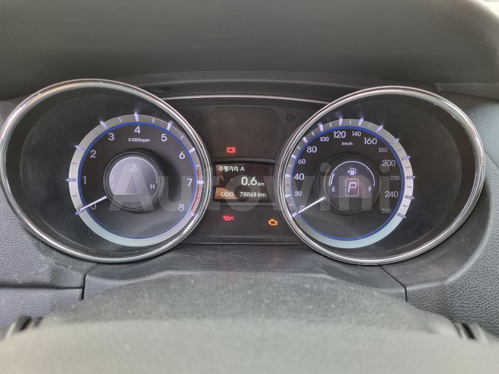 2013 HYUNDAI YF SONATA LPG AT - 45