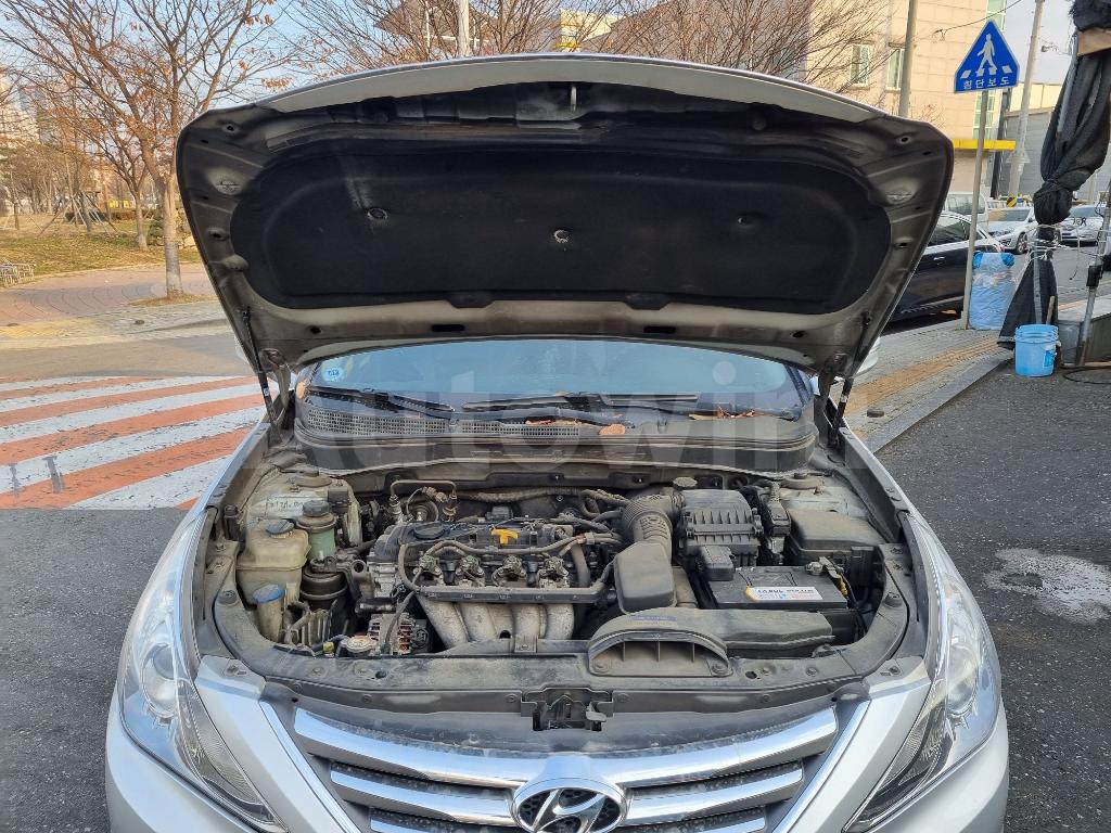 2013 HYUNDAI YF SONATA LPG AT - 54