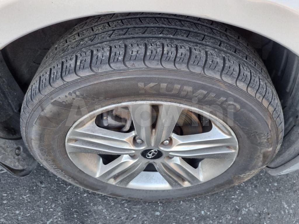 2014 HYUNDAI YF SONATA LPG AT - 9